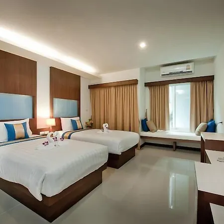 Hotel Tuana Blue Sky Patong